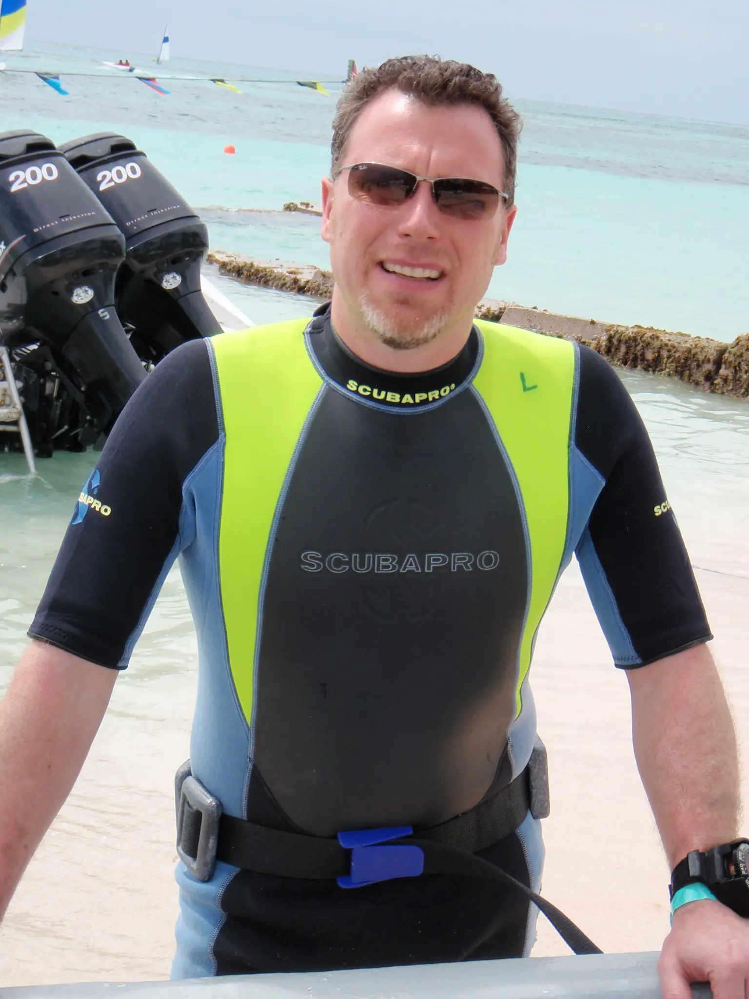 Earle G. Hall PADI certified diver