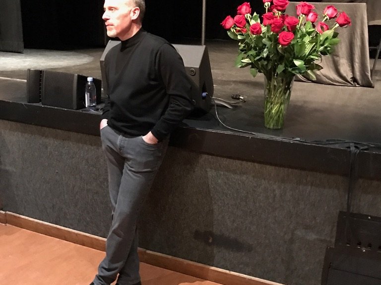 Speaking photo 6